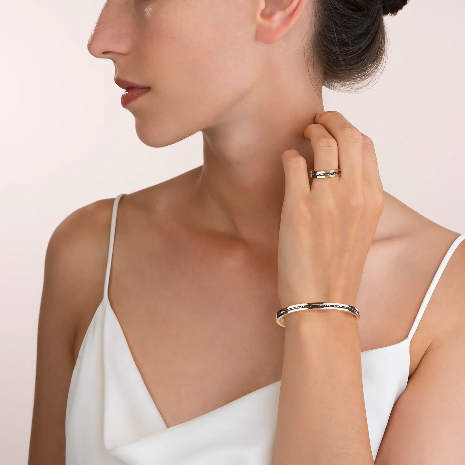 Bague Acier or rose & bande Pavé de Cristaux anthracite - Image 4