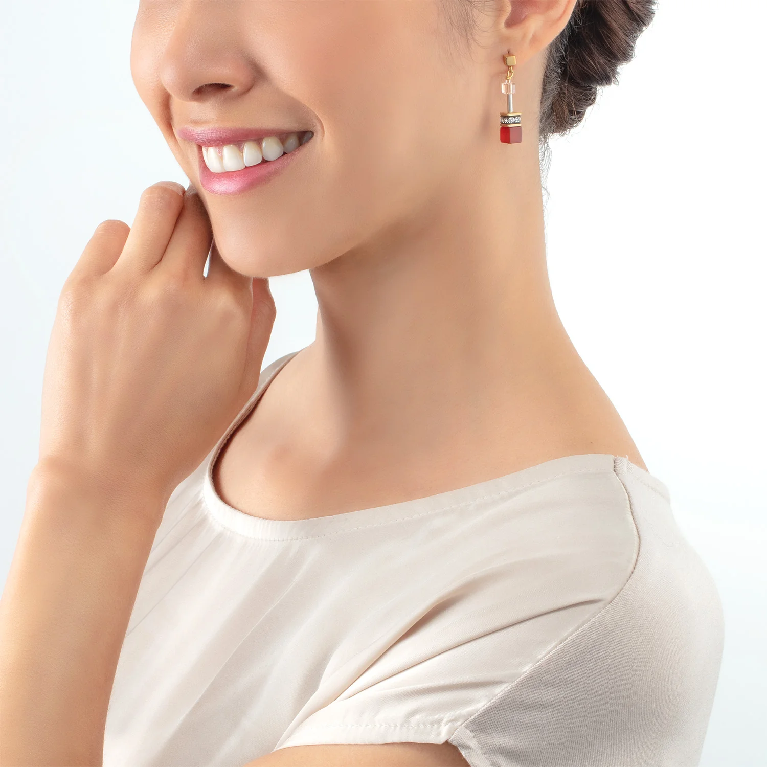 Boucles d'oreille GeoCUBE® Iconic Precious rouge-beige - Image 2