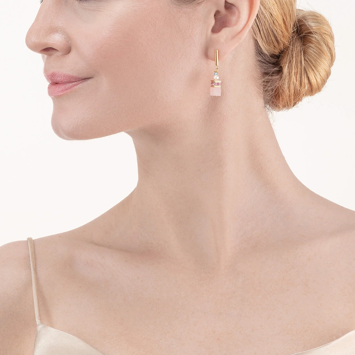 Boucles d'oreilles GeoCUBE® Precious Fusion Pearls blanc - Image 4