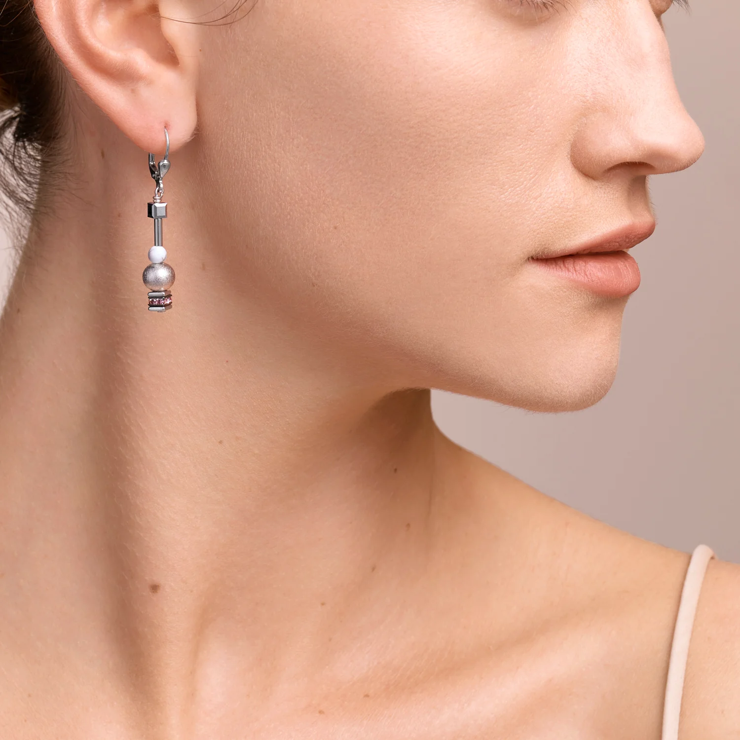 Boucles d'oreille Pearls & Cubes pierres précieuses argent-rose - Image 4