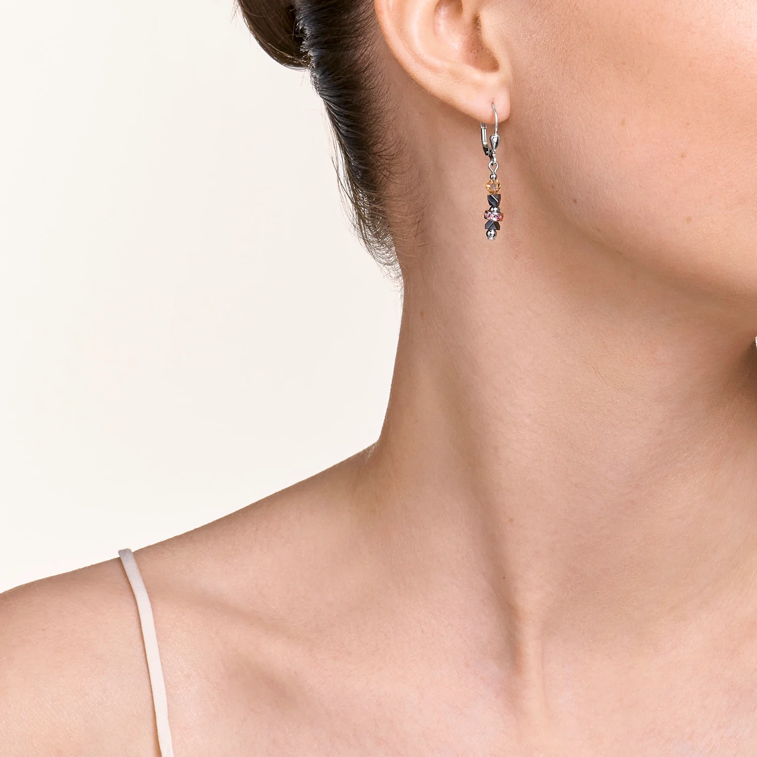 Boucles d'oreilles Fine & Edgy Hématite & cristaux & acier inoxydable rose pêche - Image 4