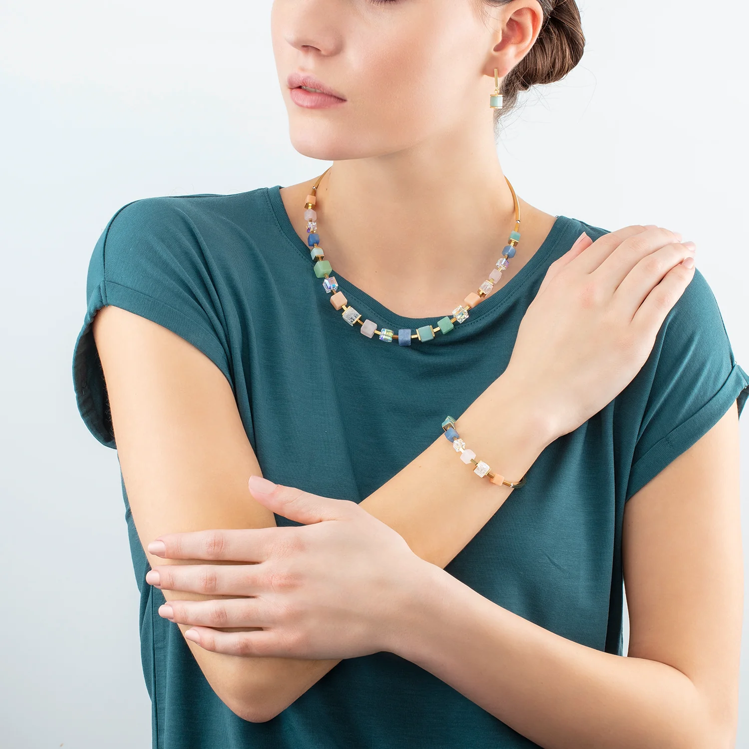 Boucles d'oreilles Precious Statement Cubes multicolore-gentle - Image 4