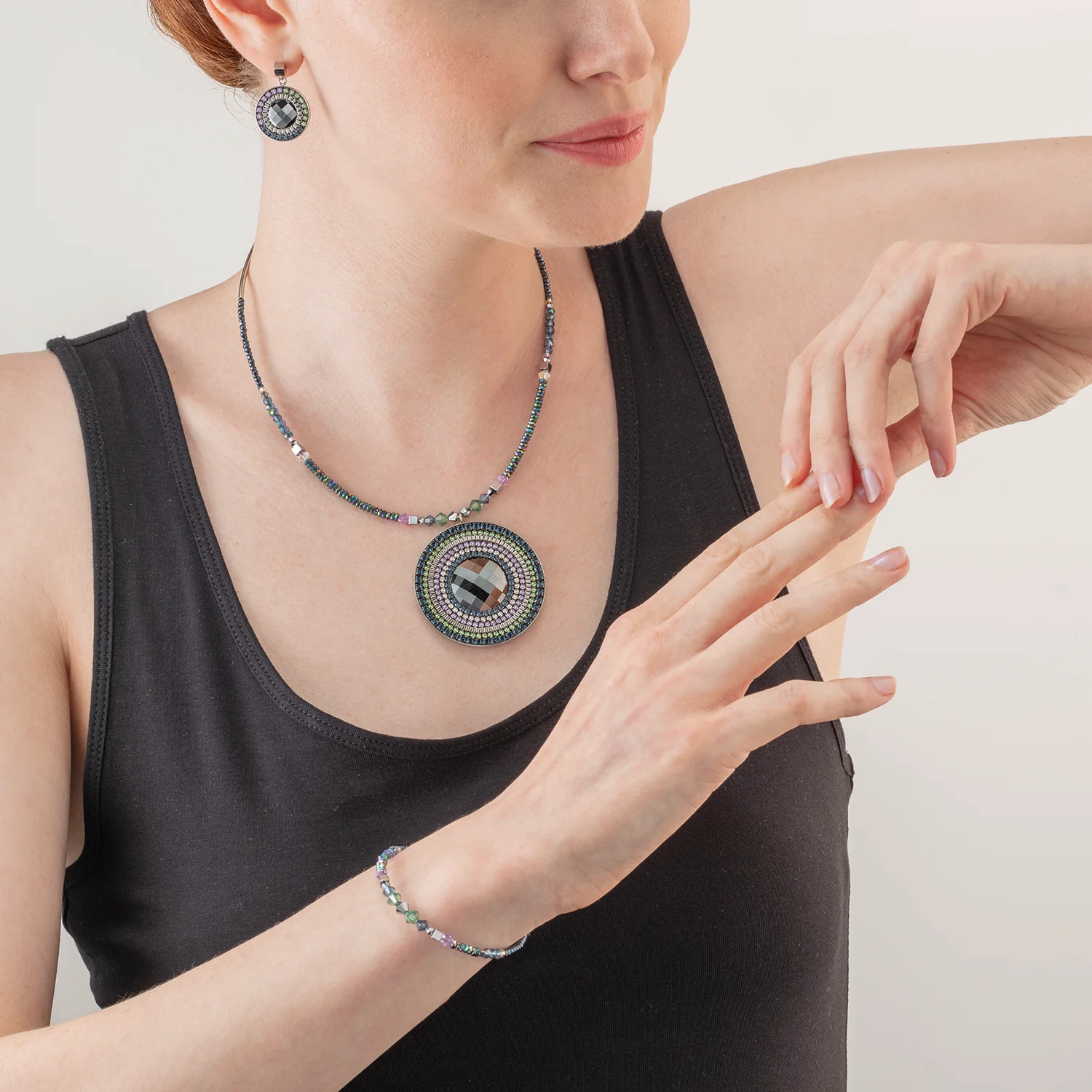 Collier Amulette Statement vert foncé - Image 4