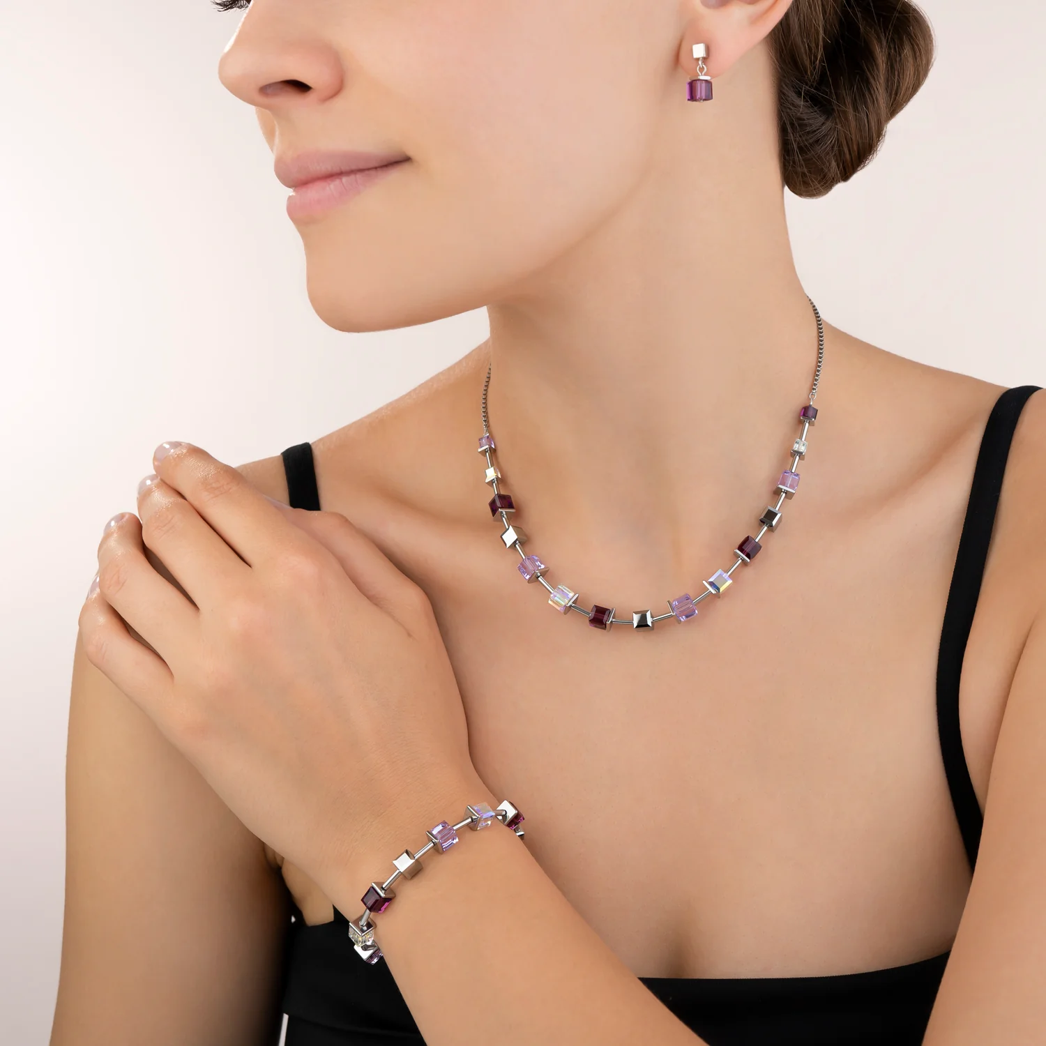Collier GeoCUBE® Cristaux  & acier inoxydable améthyste - Image 4