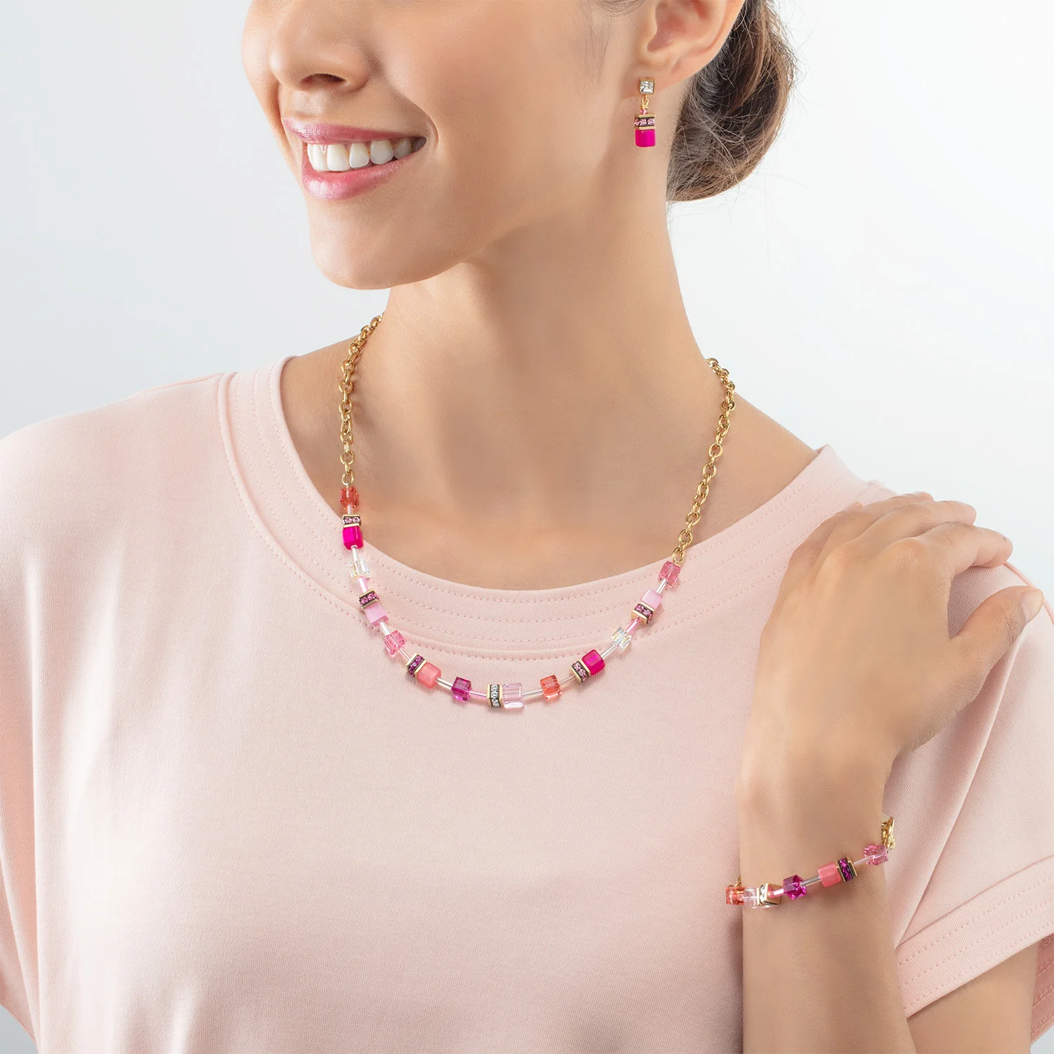 Collier GeoCUBE® Iconic Chain or-magenta - Image 4