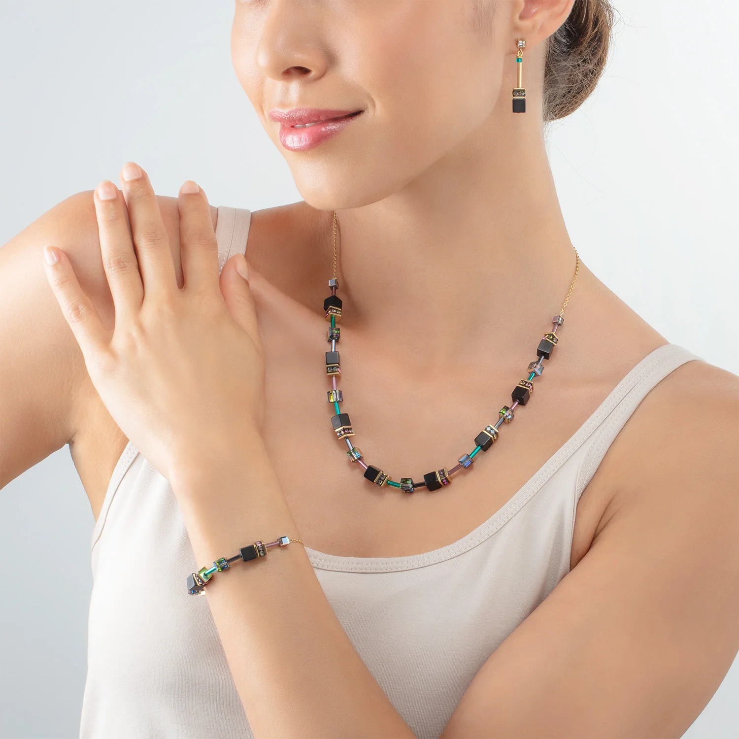 Collier GeoCUBE® Iconic Nature Chain noir multicolore - Image 4