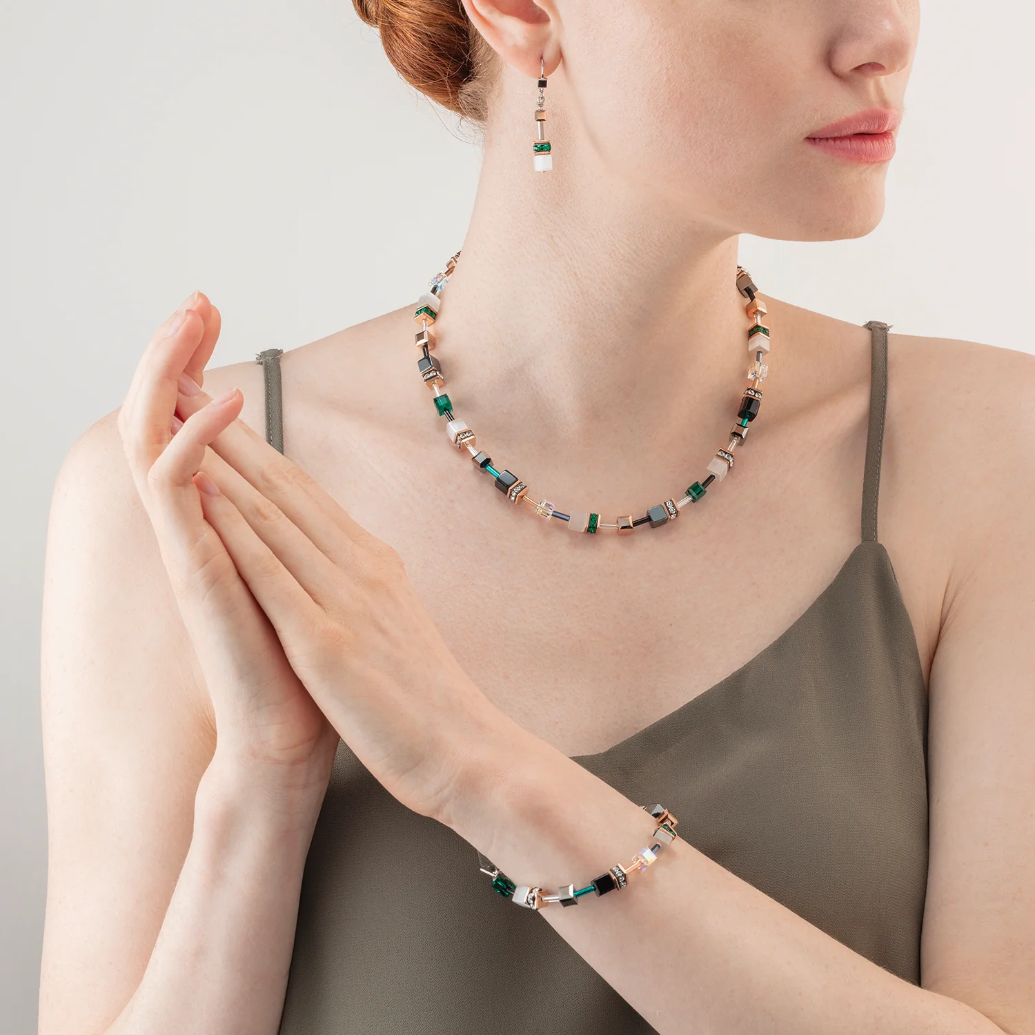 Collier GeoCUBE® Iconic or rose blanc & vert foncé - Image 4