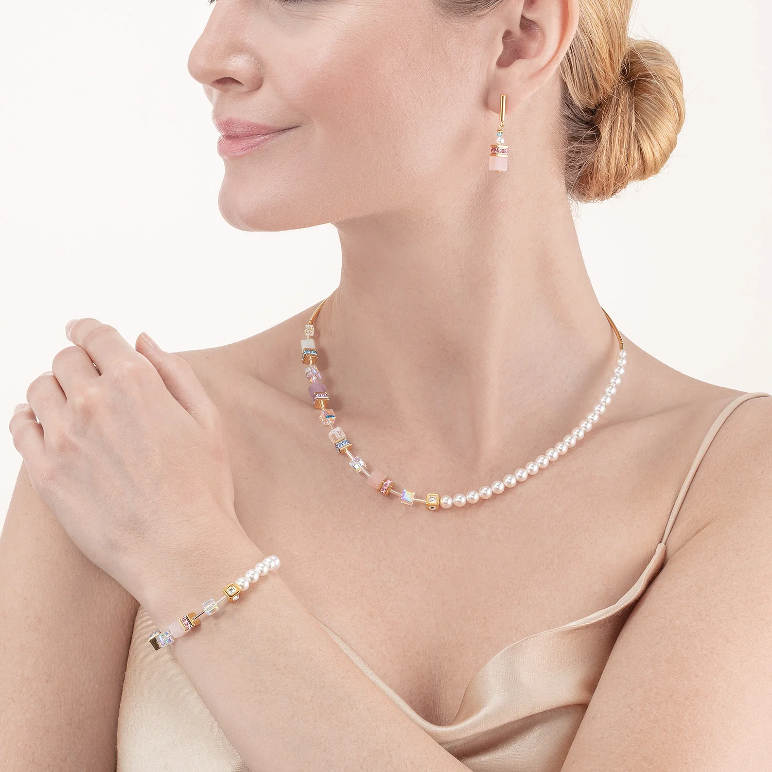 Collier GeoCUBE® Precious Fusion Pearls multicolore pastel - Image 4
