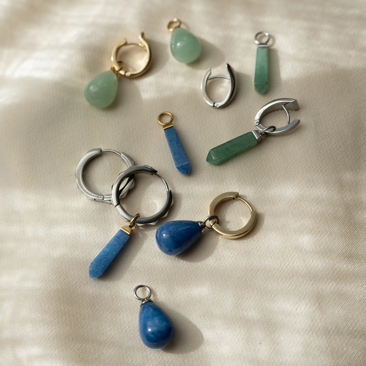 EAR ME UP Charm obélisque or-bleu - Image 3