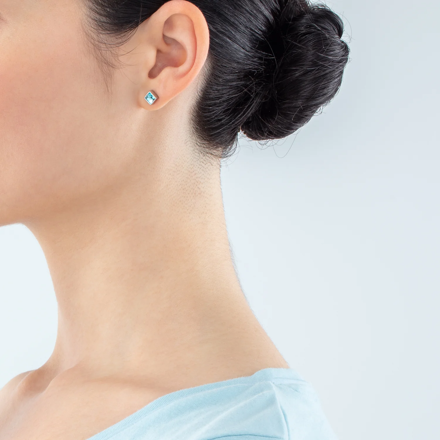 Petites boucles d'oreilles Brilliant Square argent aqua - Image 3